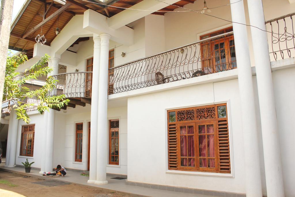 Hotel Diamond House Weligama Esterno foto