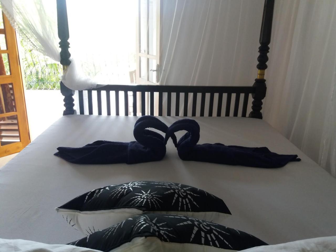 Hotel Diamond House Weligama Esterno foto